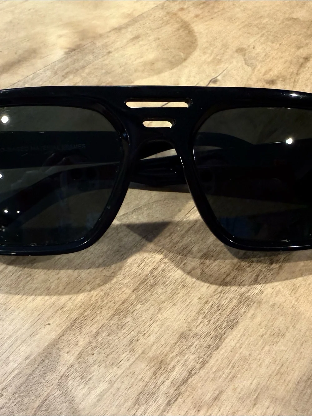 Ray-Ban Black Sunglasses with Brown Case